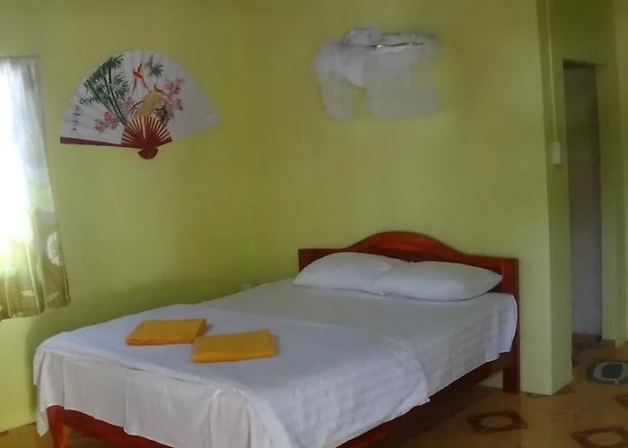 Khách sạn Luot Van *